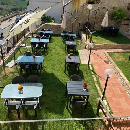 Hotel Osteria Palazzo Ducale Suites&restaurant Di Cerino Maria *